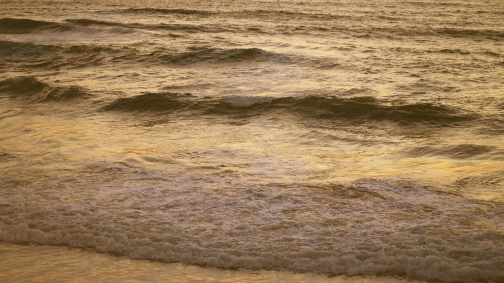 Golden sea, 15x30cm, tirage jet d'encre sur papier fine art