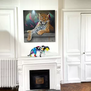 Love me, Dave Baranes, 100x100cm, acrylic, spray and airbrush / Tagged panther, Richard Orlinski, 70cm