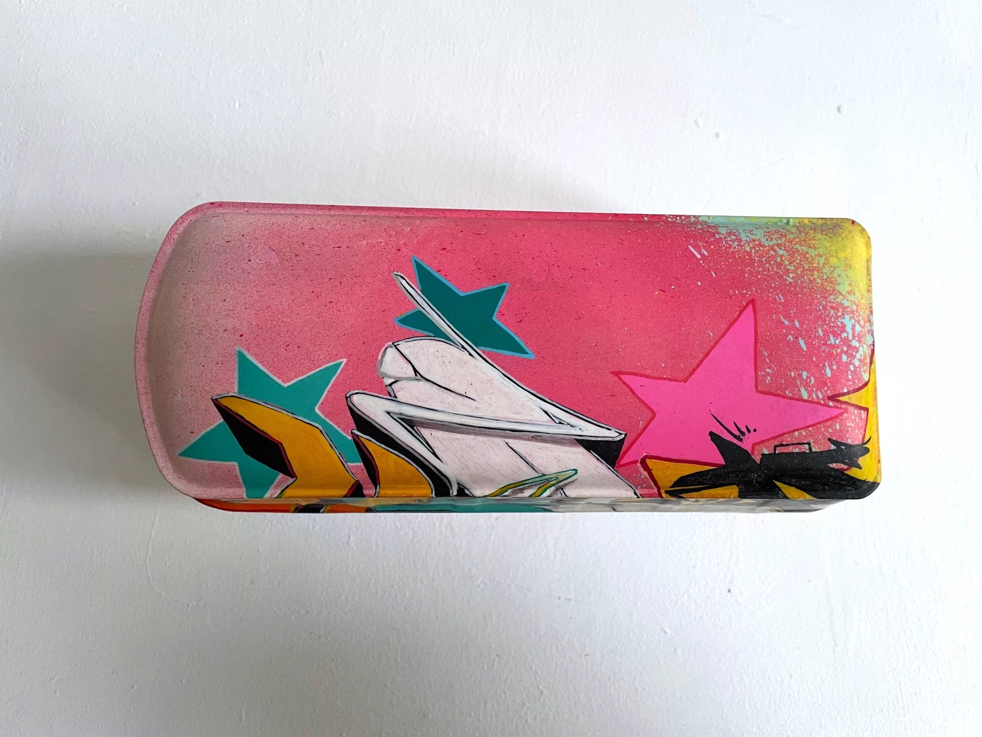 Combi pink green 10x22x9cm, Kesa Graffiti (6) Combi pink green 10x22x9cm, Kesa Graffiti (6)