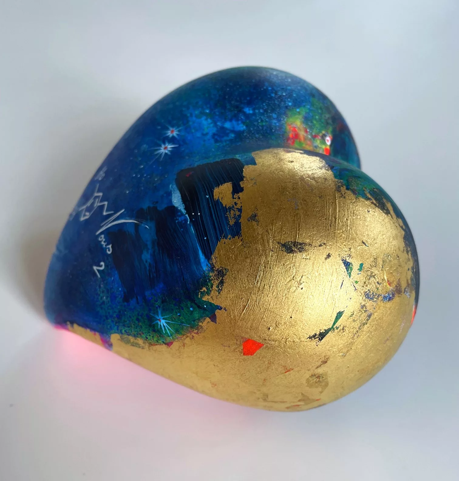 Spray your love II, Resin technique, paint and 24-carat gold leaf (6) Spray your love II, Resin technique, paint and 24-carat gold leaf (6)