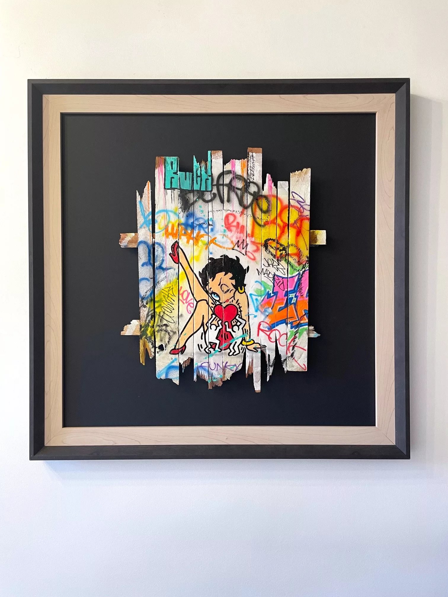 Betty de Onemizer, technique mixte sur bois, 2024, 65x65cm (2) Betty de Onemizer, technique mixte sur bois, 2024, 65x65cm (2)