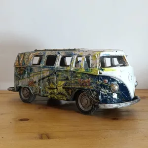 Combi Urbex résine entièrement taggé par Kesa graffiti (1)