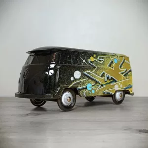 Combi metal tagged by Kesa graffiti with spray can graffiti art