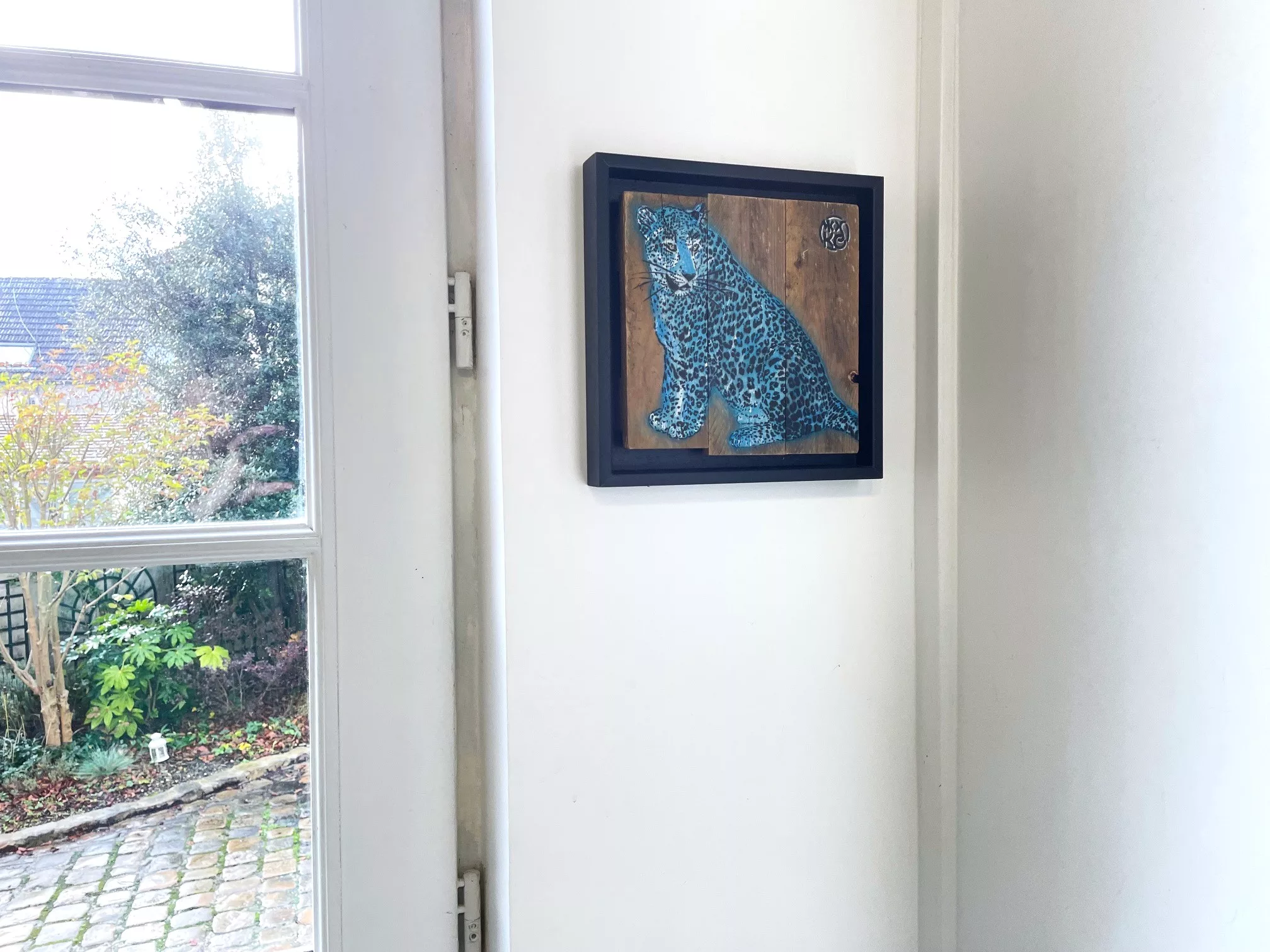 Le Félin bleu II, 20x20cm, technique mixte sur bois (4) Le Félin bleu II, 20x20cm, technique mixte sur bois (4)