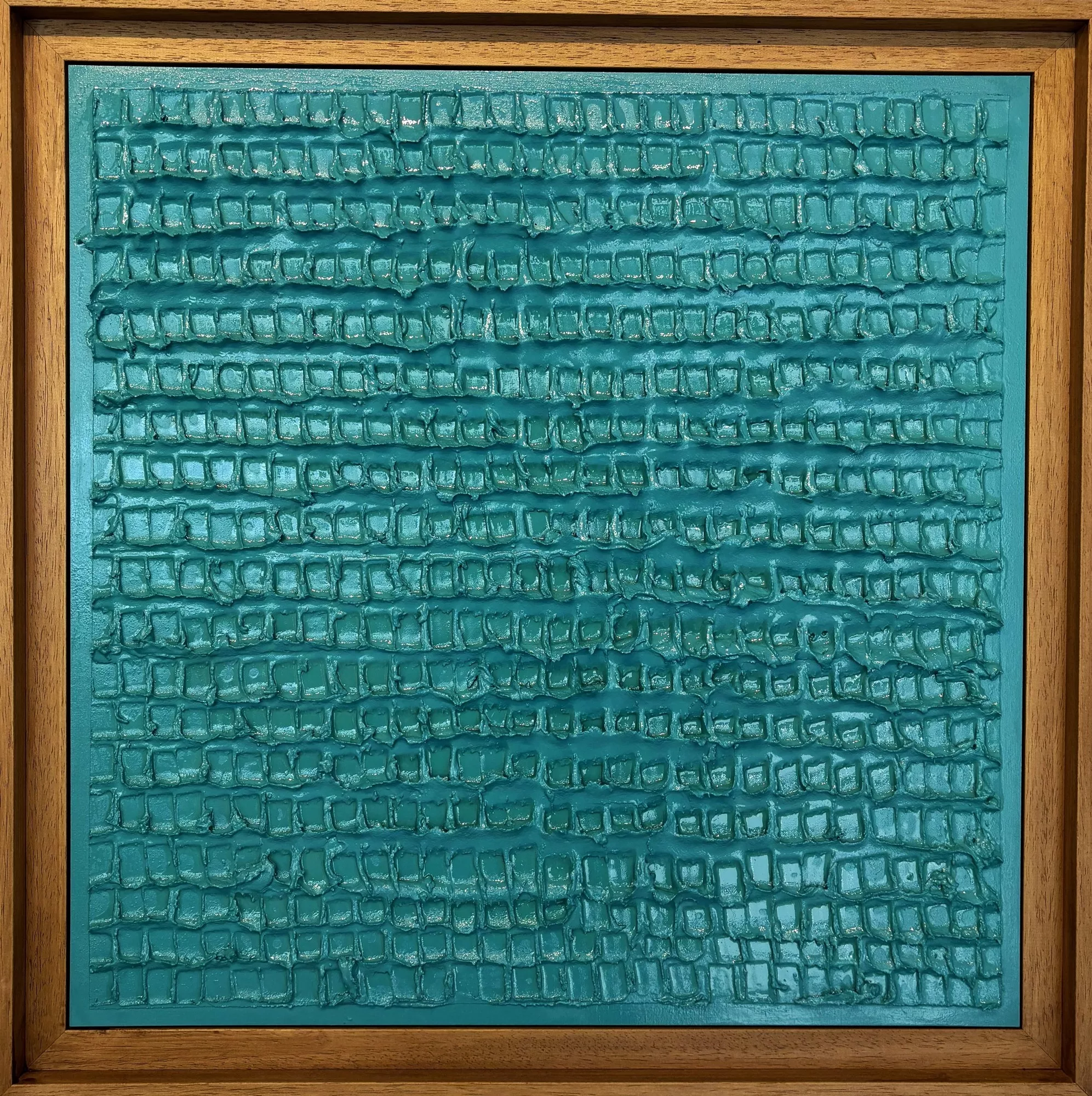 Bas relief abstrait Lagoon, Alexandre Geoffroy, 50x50cm, platre, bombe aerosol, vernis, vaisse americaine bois naturel teinte (1)